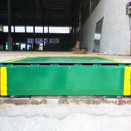 固定式登車橋(調節板）